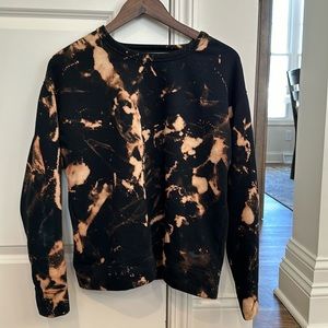 Nike Dri-Fit Deep V Back Sweatshirt